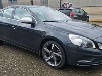 Gebraucht Volvo S60 R-Design 114 PS (83 kW) 2012 Grau Limousine