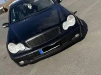 Gebraucht Mercedes 200 129 PS (94 kW) 2002 Schwarz Limousine