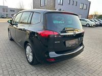 Gebraucht Opel Zafira Edition 140 PS (102 kW) 2017 Schwarz Van / Kleinbus