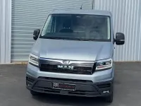 Używany MAN TGE 177 KM (130 kW) 2024 Srebrny Van