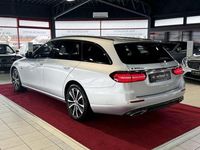 Gebraucht Mercedes E300 Avantgarde 306 PS (225 kW) 2020 Iridiumsilber  metallicl Kombi
