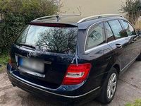 Gebraucht Mercedes C220 190 PS (139 kW) 2012 Blau Kombi