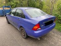Gebraucht Ford Focus 100 PS (73 kW) 1999 Blau Limousine