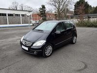 Gebraucht Mercedes A180 109 PS (80 kW) 2009 Kosmosschwarz  metalliclack Limousine