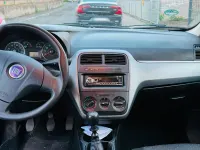 Gebraucht Fiat Punto 77 PS (56 kW) 2009 Blau Kleinwagen