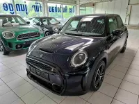 Gebraucht Mini Cooper S Sport 178 PS (130 kW) 2022 Schwarz Kleinwagen