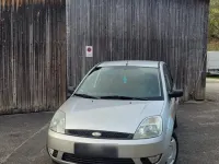 Gebraucht Ford Fiesta 80 PS (58 kW) 2005 Silber Kleinwagen