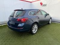 Gebraucht Opel Astra Innovation 179 PS (131 kW) 2011 Blau Kombi