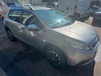 Gebraucht Peugeot 2008 Active 82 PS (60 kW) 2016 Grau SUV
