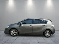 Gebraucht Toyota Verso Comfort 111 PS (81 kW) 2016 Grau Van / Kleinbus