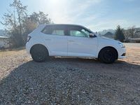 Gebraucht Skoda Fabia Active 60 PS (44 kW) 2017 Weiß Kleinwagen