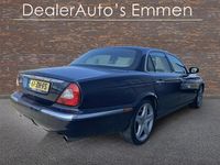 Gebraucht Jaguar XJ 238 PS (175 kW) 2008 Blau Limousine