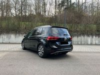 gebraucht VW Touran 2.0 TDI SCR DSG Highline Highline