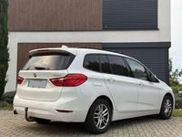 Gebraucht BMW 218 Advantage 150 PS (110 kW) 2015 Weiß Van / Kleinbus