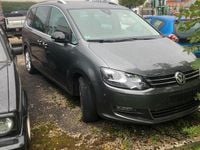 Gebraucht VW Sharan 177 PS (130 kW) 2019 Grau Van / Kleinbus