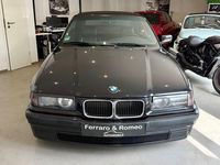 Gebraucht BMW 318 Cabriolet Performance 116 PS (85 kW) 1994 Schwarz Cabrio