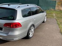 Gebraucht VW Passat 170 PS (125 kW) 2011 Silber Kombi
