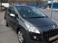 Gebraucht Peugeot 3008 Allure 156 PS (114 kW) 2013 Gris shark (metallic) Kombi