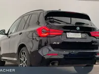 Gebraucht BMW X3 M Sport 184 PS (135 kW) 2023 Carbonschwarz metallic SUV