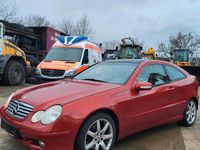 Gebraucht Mercedes C230 192 PS (141 kW) 2002 Rot Coupé