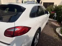 Gebraucht Porsche Cayenne 300 PS (220 kW) 2012 Weiß SUV