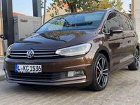 Gebraucht VW Touran Highline 150 PS (110 kW) 2016 Braun Van / Kleinbus