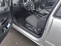 Gebraucht Opel Corsa 80 PS (58 kW) 2007 Silber Kleinwagen