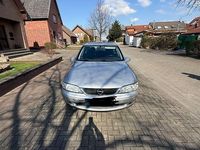 Gebraucht Opel Vectra 101 PS (74 kW) 2000 Silber Limousine
