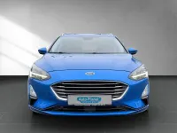 Gebraucht Ford Focus Titanium 150 PS (110 kW) 2020 Blau Limousine
