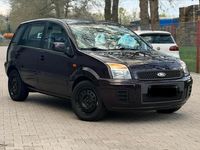 Gebraucht Ford Fusion 80 PS (58 kW) 2011 Braun Kleinwagen