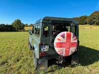 Gebraucht Land Rover Defender 122 PS (89 kW) 2013 Grün SUV