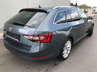 gebraucht Skoda Superb 2.0 TDI DSG Navi+Memory+Xenon+Alcantara