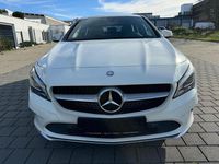 Gebraucht Mercedes CLA180 Shooting Brake 122 PS (89 kW) 2016 Weiß Kombi