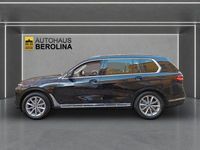 Gebraucht BMW X7 381 PS (280 kW) 2022 Black sapphire metallic SUV
