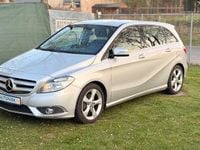 Gebraucht Mercedes B180 122 PS (89 kW) 2013 Silber Van / Kleinbus
