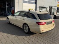 Gebraucht Mercedes E200 150 PS (110 kW) 2018 Beige Kombi