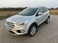 Gebraucht Ford Kuga Titanium 150 PS (110 kW) 2017 Silber SUV