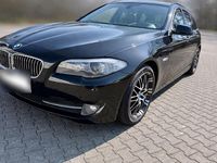 Gebraucht BMW 530 258 PS (189 kW) 2012 Schwarz Limousine