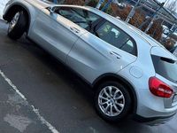 Gebraucht Mercedes GLA220 170 PS (125 kW) 2014 Silber SUV