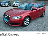 Gebraucht Audi A3 Ambiente 125 PS (91 kW) 2009 Rot Kleinwagen
