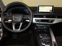 Gebraucht Audi A4 Design 190 PS (139 kW) 2018 Silber metallic Kombi
