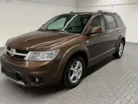 Gebraucht Fiat Freemont Lounge 170 PS (125 kW) 2013 Braun met. SUV