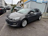 Gebraucht Opel Astra Innovation 131 PS (96 kW) 2013 Grau Limousine