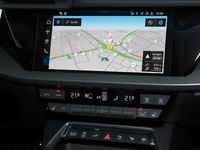 Gebraucht Audi A3 Sportback e-tron 204 PS (150 kW) 2025 Blau Kleinwagen