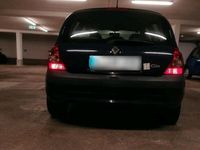 Gebraucht Renault Clio II 58 PS (42 kW) 2005 Blau Kleinwagen