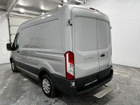 Gebraucht Ford Transit 105 PS (77 kW) 2019 Polarsilber (metallic) Van