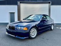Gebraucht BMW 323 Basis 170 PS (125 kW) 1997 Blau Limousine