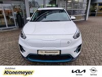 Gebraucht Kia e-Niro Vision 150 kW (204 PS) 2022 Weiss SUV