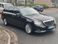 Gebraucht Mercedes E220 170 PS (125 kW) 2013 Schwarz Kombi