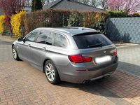 Gebraucht BMW 520 Sport Line 184 PS (135 kW) 2012 Grau Kombi